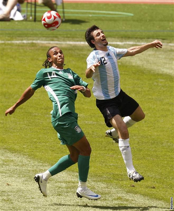 Argentina - Nigérie; Pareja - Odemwingie