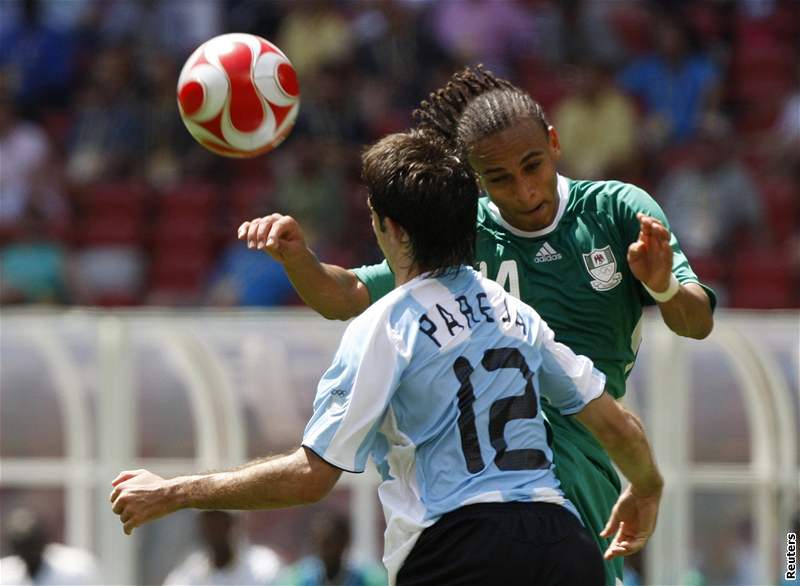 Argentina - Nigérie; Pareja - Odemwingie