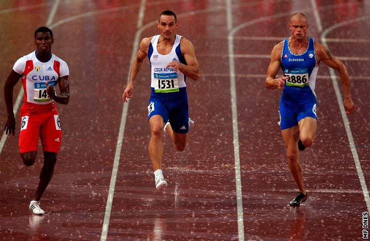 Romanovi ebrlemu vrh koulí v olympijském desetiboji nevyel.