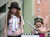 Natáení filmu Divnovlásky - Lucie teflová,  Helena Lia Tachovská 