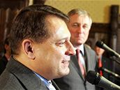 Ji�í Paroubek a Mirek Topolánek