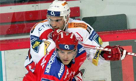 Hokejisté eských Budjovic chtjí potvrdit výhru ve Znojm.