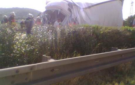 Nehoda tí kamion na 190. km dálnice D1 (5. 9. 2008)
