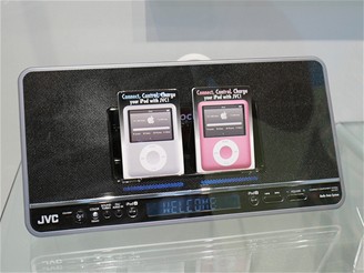 IFA 2008 - dokina pro iPod nano od JVC