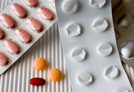 Pravidelné u�ívání pilulek m��e v budoucnu hlídat �ip