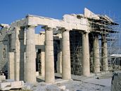 Propylaje na Akropoli, ecko
