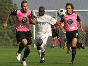 Hlavice - Ml. Boleslav: domácí Jaure Corea úto�í