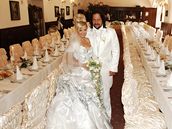 První svatba Ivety Bartoové byla honosná. (2008)