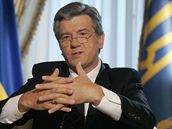 Ukrajinský prezident Viktor Ju��enko v rozhovoru pro agenturu Reuters. Srpen 2008.
