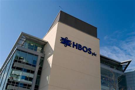 Nejvtí britská hypoténí banka HBOS.