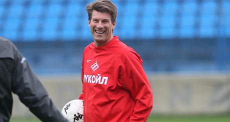 Trenér Michael Laudrup na tréninku fotbalist Spartaku Moskva