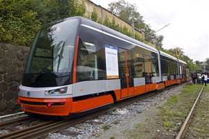 Tramvaj Škoda 15T