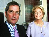Jay T. Snyder a Penne Peacocková v redakci iDNES.cz (12. záí 2008)