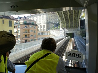 Pod existujícím mostem byl vytvořen druhý pro metro