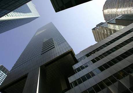 Citigroup je podle majetku největší bankou v USA, navíc zatím poměrně stabilní.