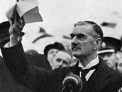 Neville Chamberlain s mnichovskou dohodou