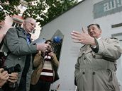 �lenové Národní strany p�ed brn�nskou me�itou, Jan Skácel