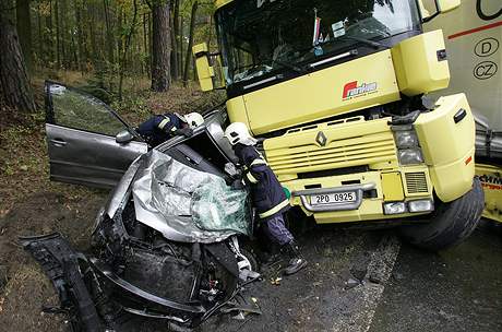 Kamion zatarasil hlavní tah na Slovensko. (ilustraní foto)