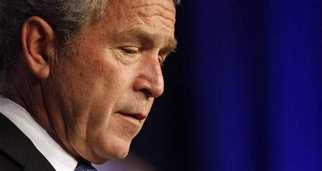 Prezident Bush už potřetí uklidnil občany prostřednictví televizních kamer.