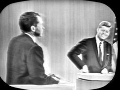 Kennedy a Nixon. V televizi vyhrl JFK, v rdiu Nixon.