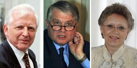 erství dritelé Nobelovy ceny za medicínu Harald zur Hausen, Luc Montagnier a Francoise Barréová-Sinoussiová