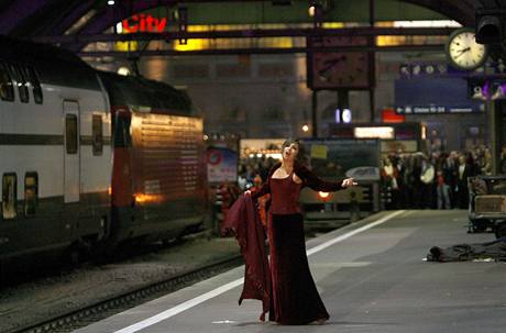Na curyskm hlavnm ndra se hrla Verdiho opera La Traviata