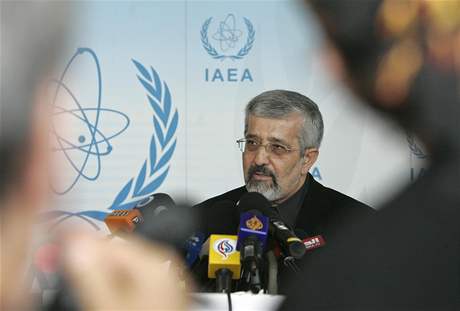 Íránský zástupce u MAAE Alí Agár Soltaníje