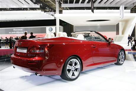 Lexus IS Convertible