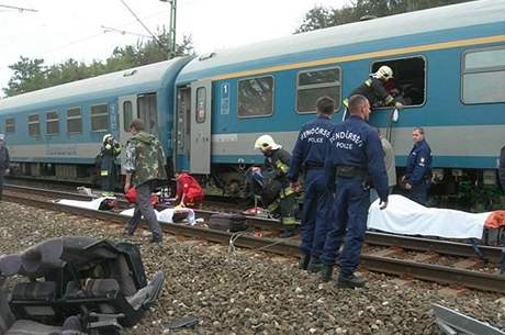 Nehoda dvou vlak nedaleko Budapeti.