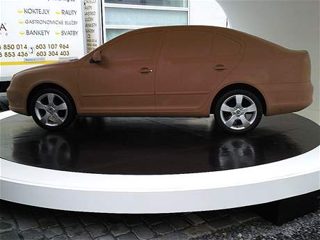 Hliněný model faceliftované Škody Octavia