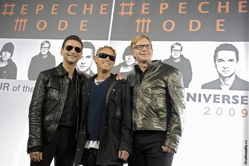 Depeche Mode oznamují koncertní ru Tour Of The Universe