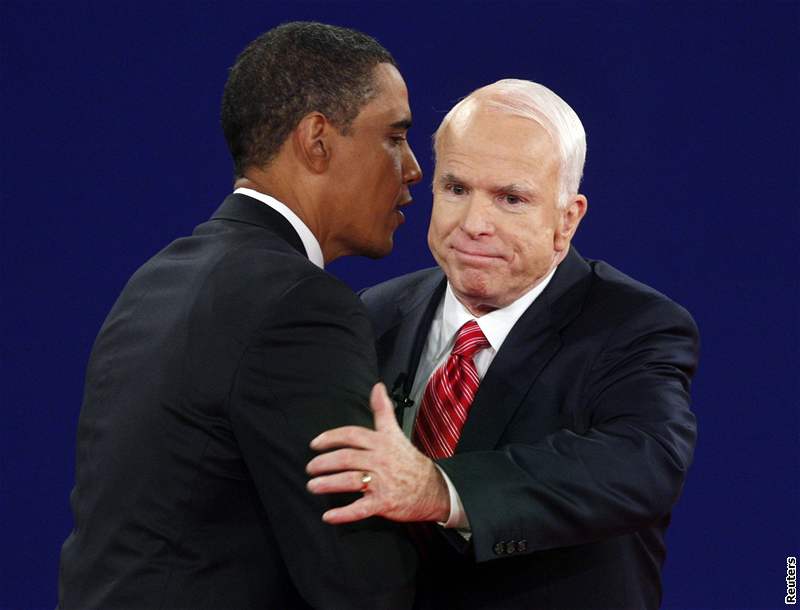 Barack Obama a John McCain se bhem debaty vyvarovali osobních útok.