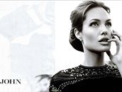 Angelina Jolie nafotila kampa pro St John