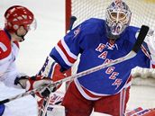 Branká� New York Rangers Lundqvist v akci.