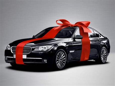 BMW řady 7 jako vánoční dárek