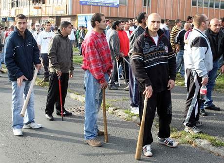 Na pravicov extremisty ekali v Litvnov Romov. (18. jna 2008)