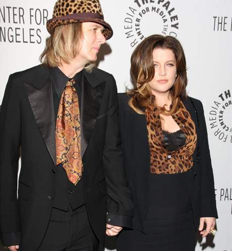 Lisa Marie Presley a její manel Michael Lockwood 