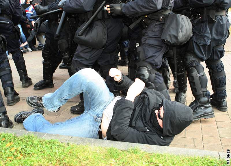 Akce pravicových extremist v Litvínov. (18. íjna 2008)