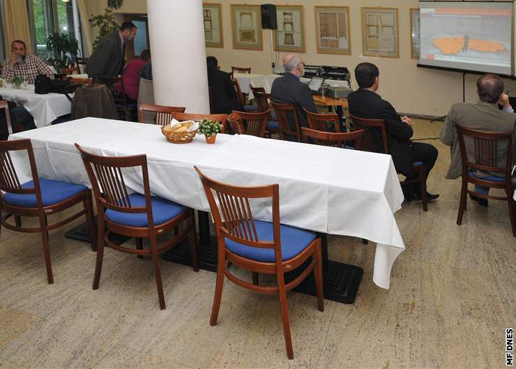 Volební táb jihomoravské ODS v restauraci Bohéma