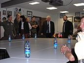 Brd�tí starostové na náv�t�v� americké základny Ramstein