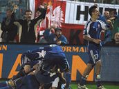 Výhru nad Polskem pro�ívali emotivn� sloven�tí fotbalisté i fanou�ci
