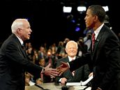 Barack Obama a John McCain se st�etli ve svém t�etím duelu p�ed televizními kamerami.