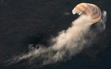 Nvrat ruskho vesmrnho modulu Sojuz (24.10.2008)