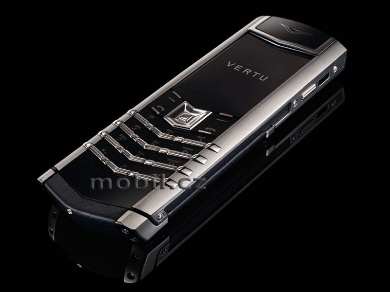 Vertu Signature S Design Stainless Steel