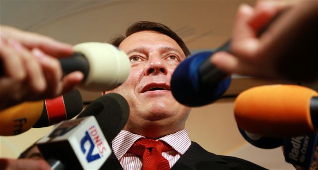 I druhé kolo senátních voleb se �SSD vyda�ilo. Vede tém�� v�ude.