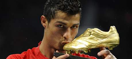 Ronaldo se v Anglii stal nejlepím hráem. Dokáe to i ve panlsku?
