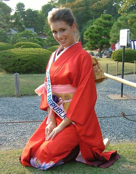 Zuzana Putnáová v tradiním japonském kimonu