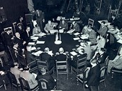 Postupimská konference, 1945