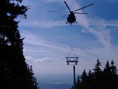 Vstavba lanovky na ernou horu, 2006
