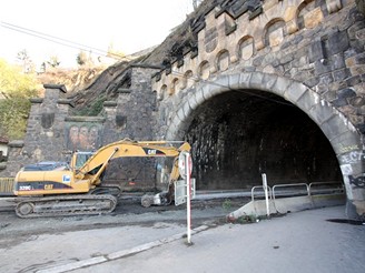 Náhradní lodní linka X-21 pod Vyšehradem